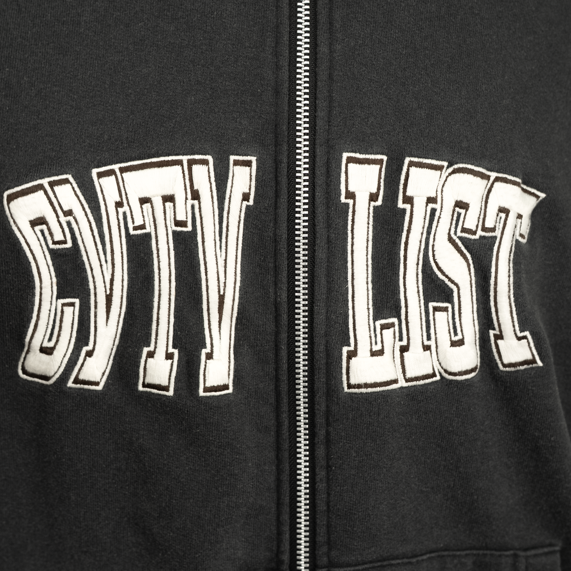 Usual Zip Hoodie '25