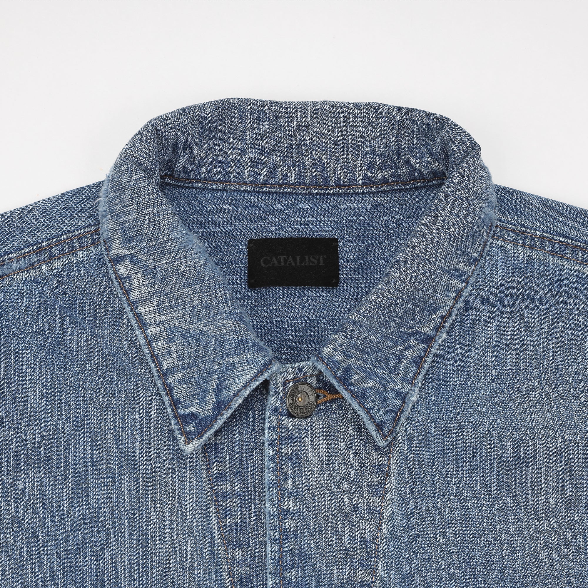 DESTROYED LIGHT DENIM COVER ALL