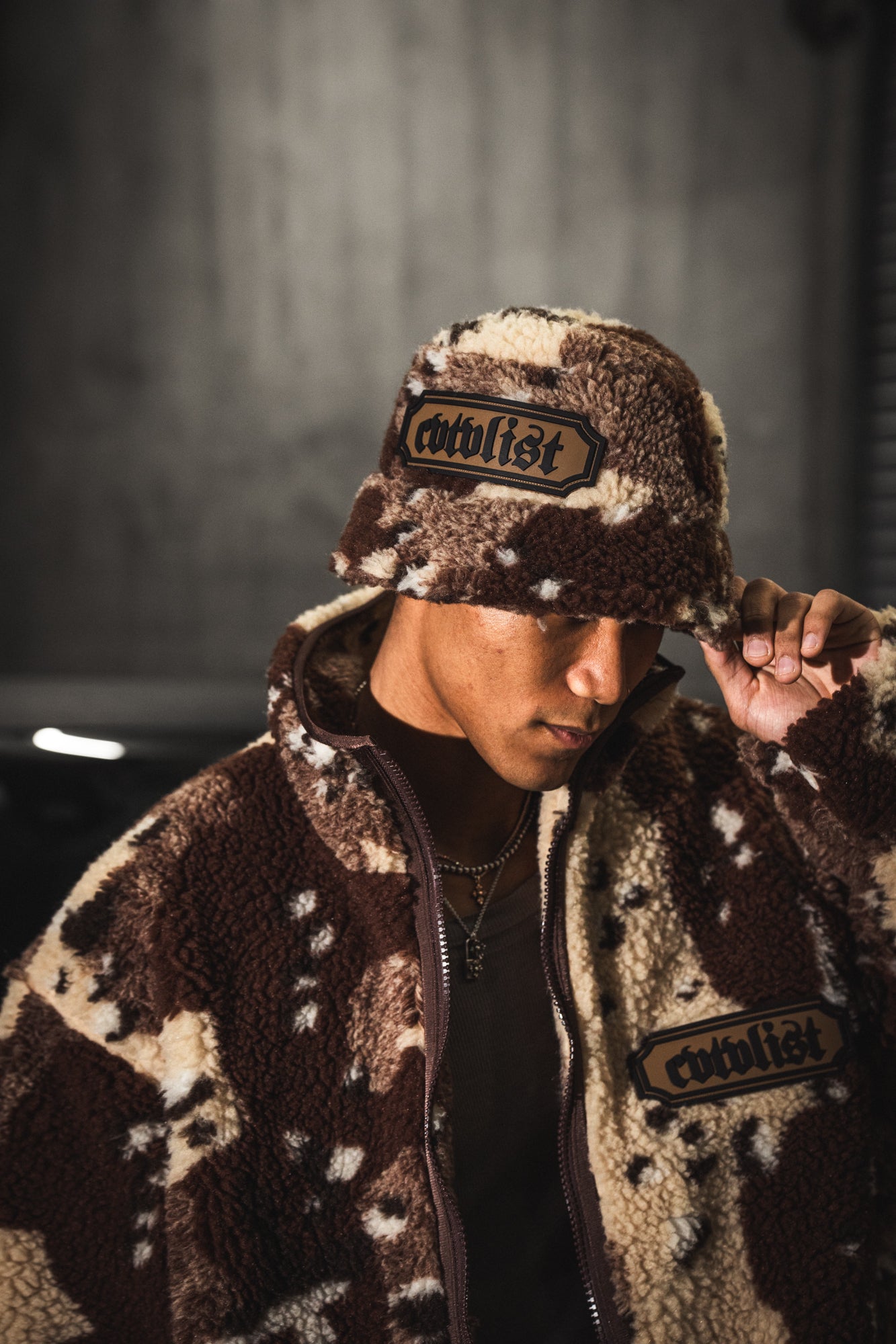 Bob Bom Fleece Bucket Hat