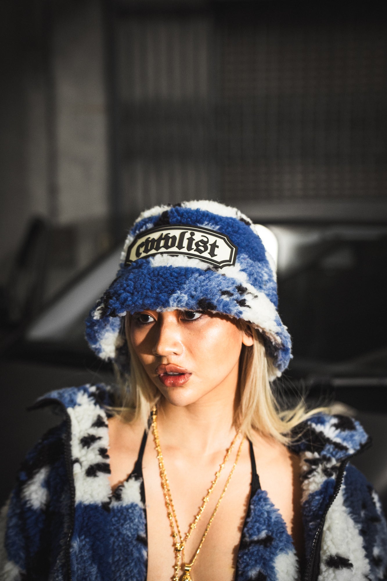 Bob Bom Fleece Bucket Hat