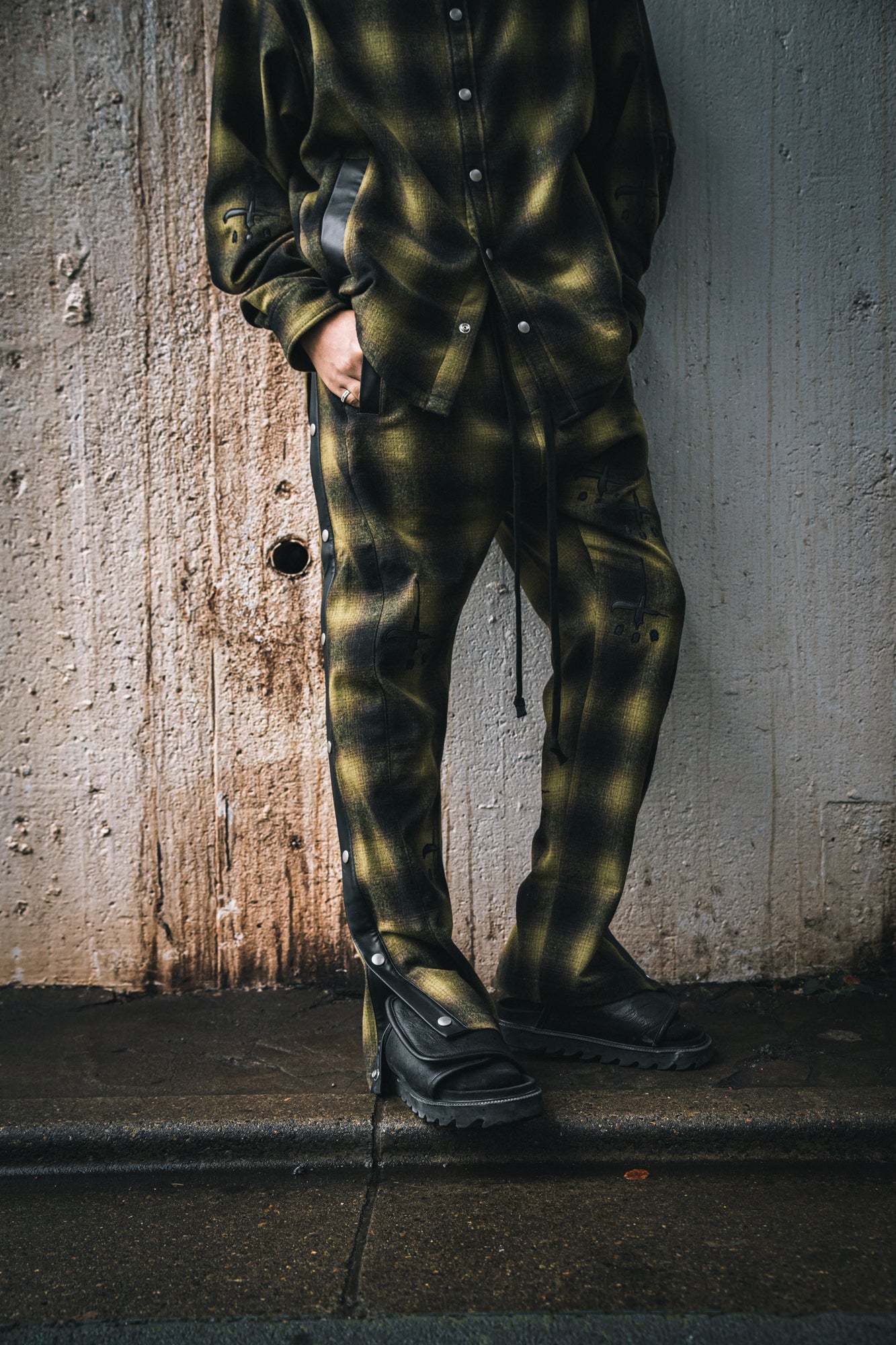 Grunge Sidesnap Pants