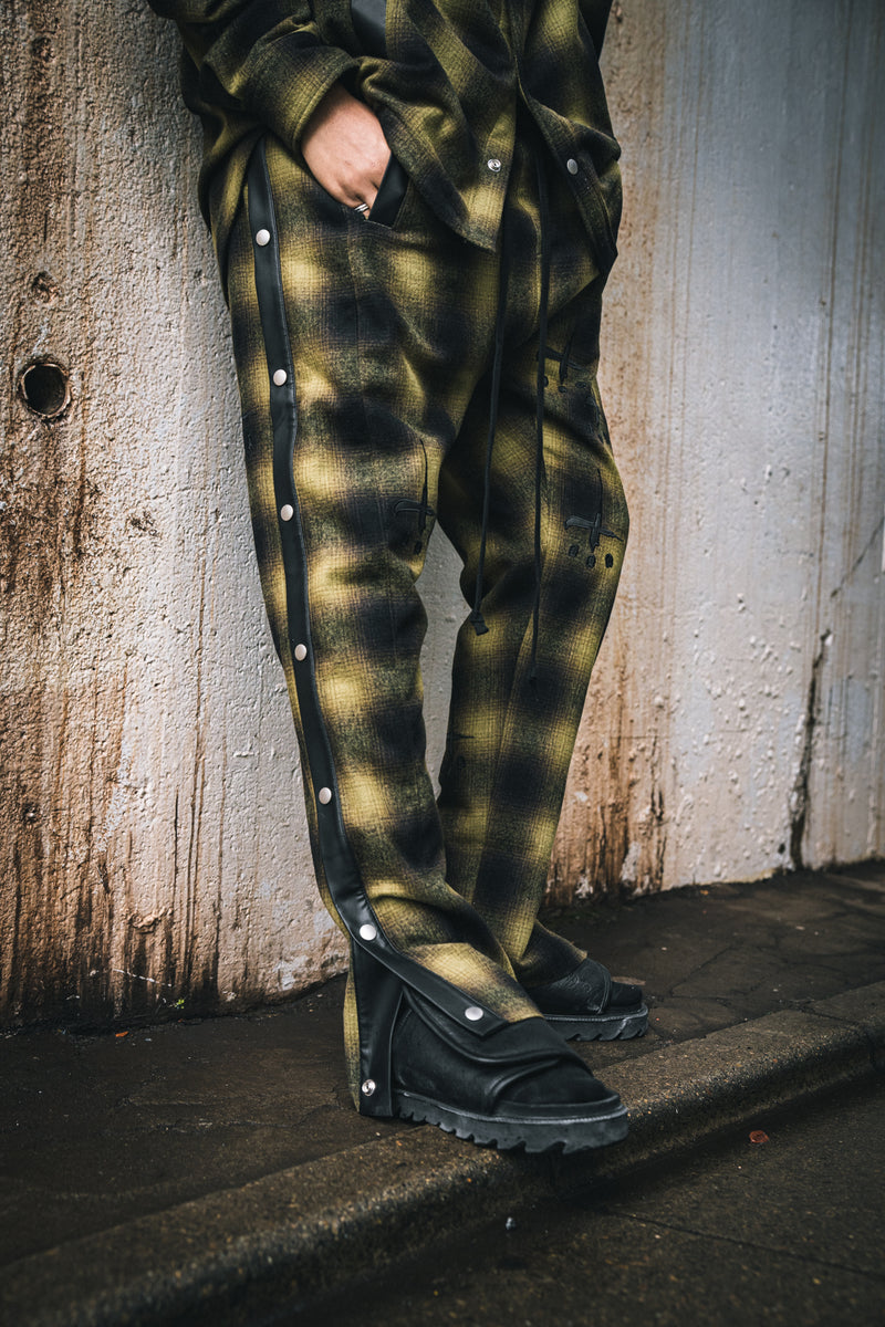 CTLS | Grunge Sidesnap Pants