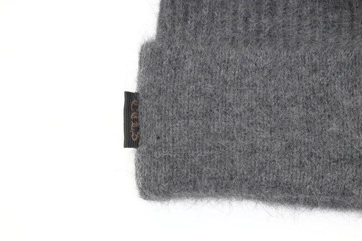 LOGO KNIT CAP – GRAY – サイドタグ (IMG_0019.JPG)