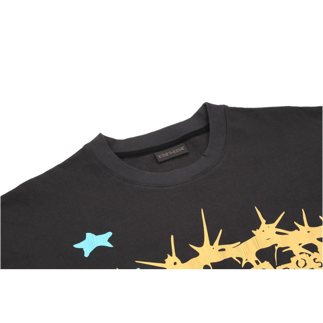 CATALIST TEE 'PRAY TO GOD' CHARCOAL neckline detail