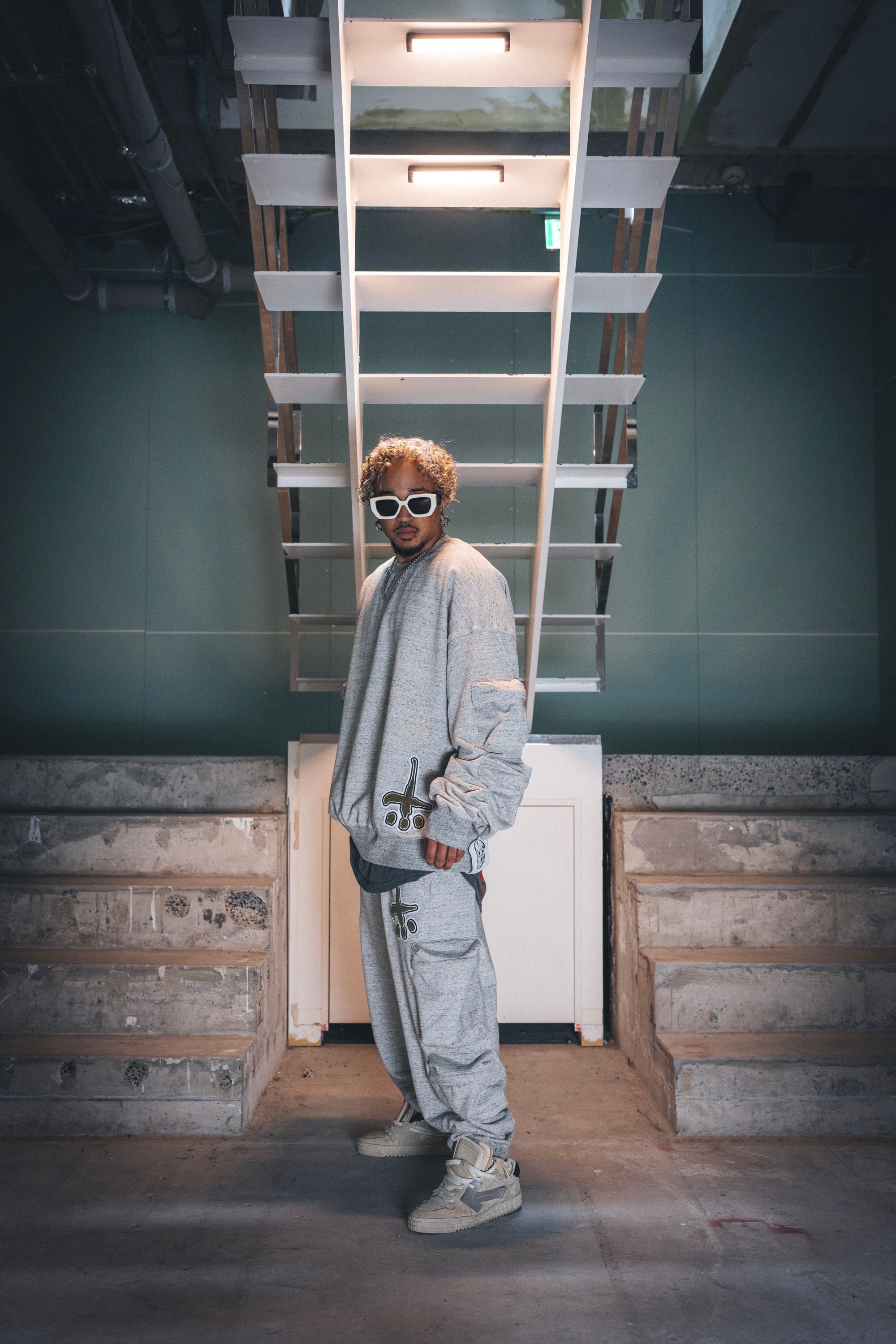 Side Pocket Crewneck